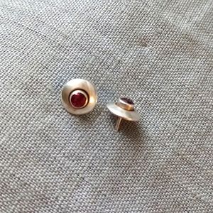 Silver and garnet stud earrings